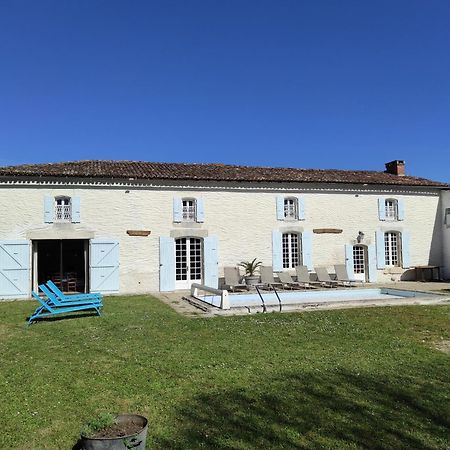 Les Gites De Charloteau Corme-Ecluse Buitenkant foto